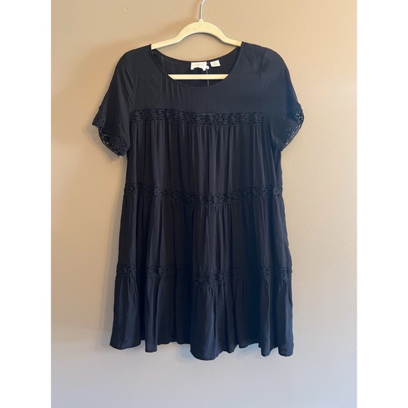 Alice & you black flowy Sumer dress - Picture 1 of 3